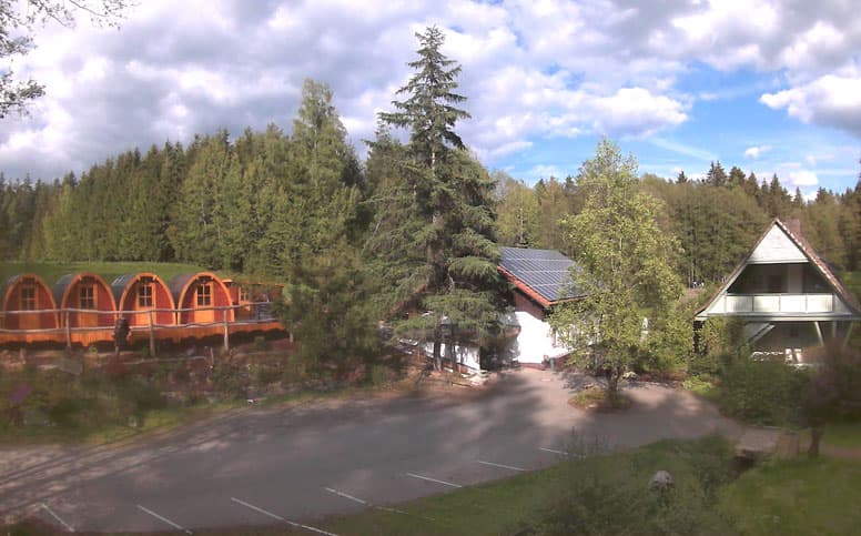 Selbstversorgerhütte Bayerischer Wald mit neu gebauten Hütten