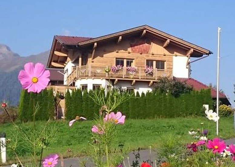 Familienfreundliches Ferienhaus für 2 bis 8 Personen im Sonnendorf Virgen