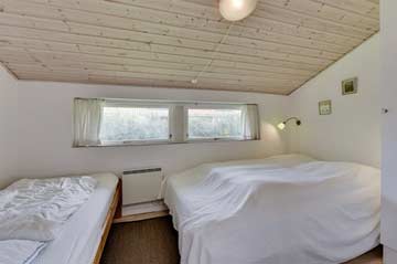 Schlafzimmer 3 - franz. Doppelbett + Einzelbett