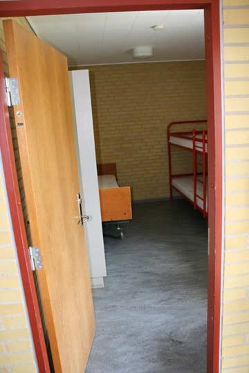 3-Bett-Zimmer mit Einzel- und Etagenbett