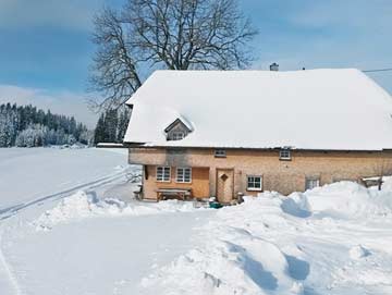Schönes Berghaus mit Infrarot-Sauna in Breitnau