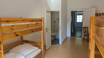 4-Bett-Zimmer