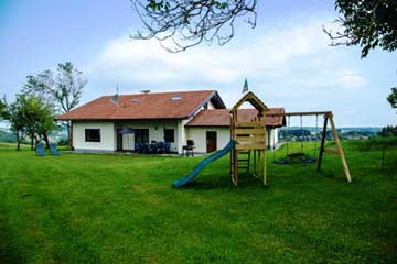 Komfortables Ferienhaus für 8 Personen im Chiemgau