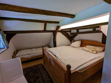 3-Bett-Zimmer in Wohneinheit 3