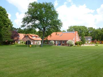 Großes Gruppenhaus im Naturpark Wildeshauser Geest in Alleinlage