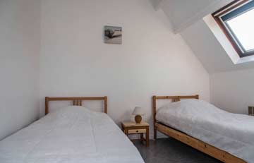 1. Schlafzimmer in der sep. mietbaren Wohneinheit