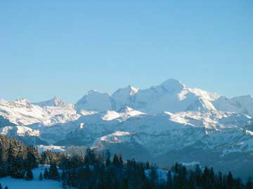 Ferienhaus Le-Praz-de-Lys - diese Aussicht auf den Mont Blanc ist im Preis inbegriffen ...