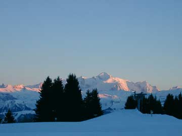 Skigebiet Praz de Lys mit Mont Blanc