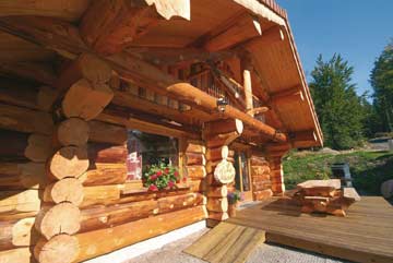 Hütte Hohneck in kanadischer Holzbauweise