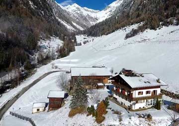 Gruppenhaus Luttach für Skifreizeit und Sommerfreizeit im Ahrntal