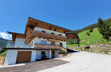 Luxuriöses Gruppenhaus in der Zillertal-Arena mit 20 Schlafzimmern
