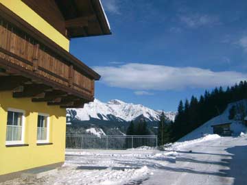Skihütte Schladming: Weg zur Piste