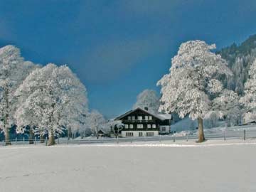 Winteridylle: weitere Hausansichten Ferienhaus Ramsau am Dachstein