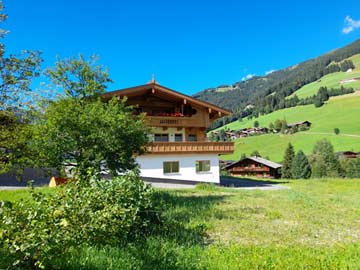 Komfortable Ferienwohnung an der Piste in Alpbach - auch im Sommer ein Genuss
