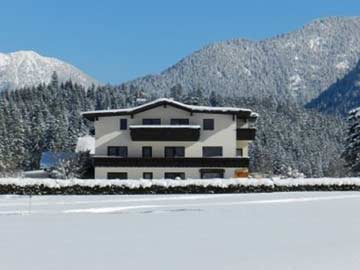 Ferienwohnung mit 5 Schlafzimmern in Reutte Tirol