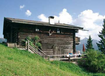 Hütte Alpbach - traumhafte Hüttenferien in Tirol (Terrasse inzwischen komplett überdacht und mit gemauertem Grill)