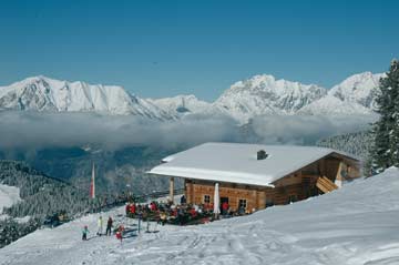 Skihütte Hochoetz - herrliche Lage direkt auf der Skipiste