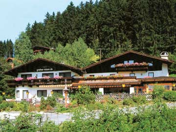 Grupenhaus Kitzbühel im Sommer