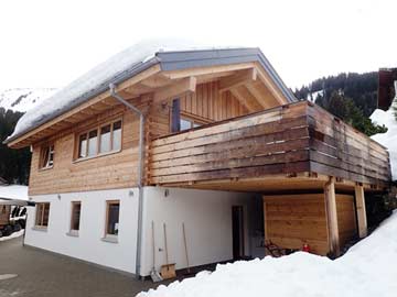 Komfortables Ferienhaus mit Sauna in Riezlern Kleinwalsertal im Winter