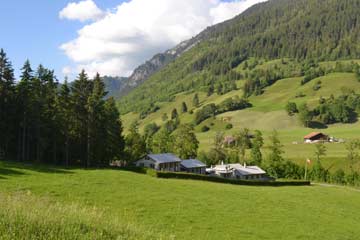 Gruppenhaus St. Stephan - unser Camp im Berner Oberland