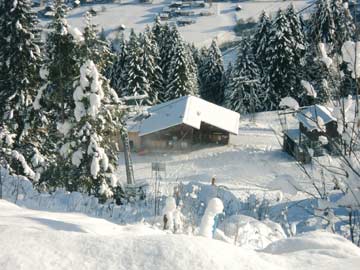 Skihütte im Skigebiet Fstaad