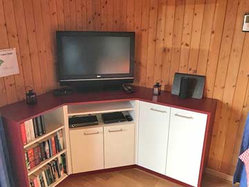 TV im Wohnraum