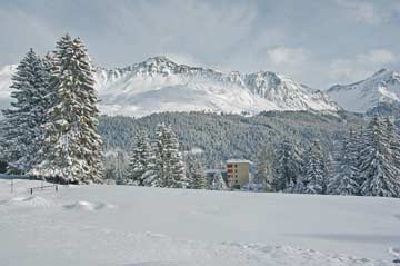 Aussicht von der Skihütte Valbella