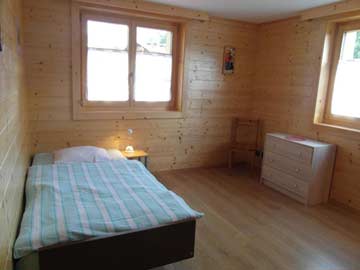 Schlafzimmer 4