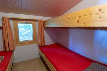 3-4-Bett-Zimmer mit frz. Bett, Einzelbett und Notbett